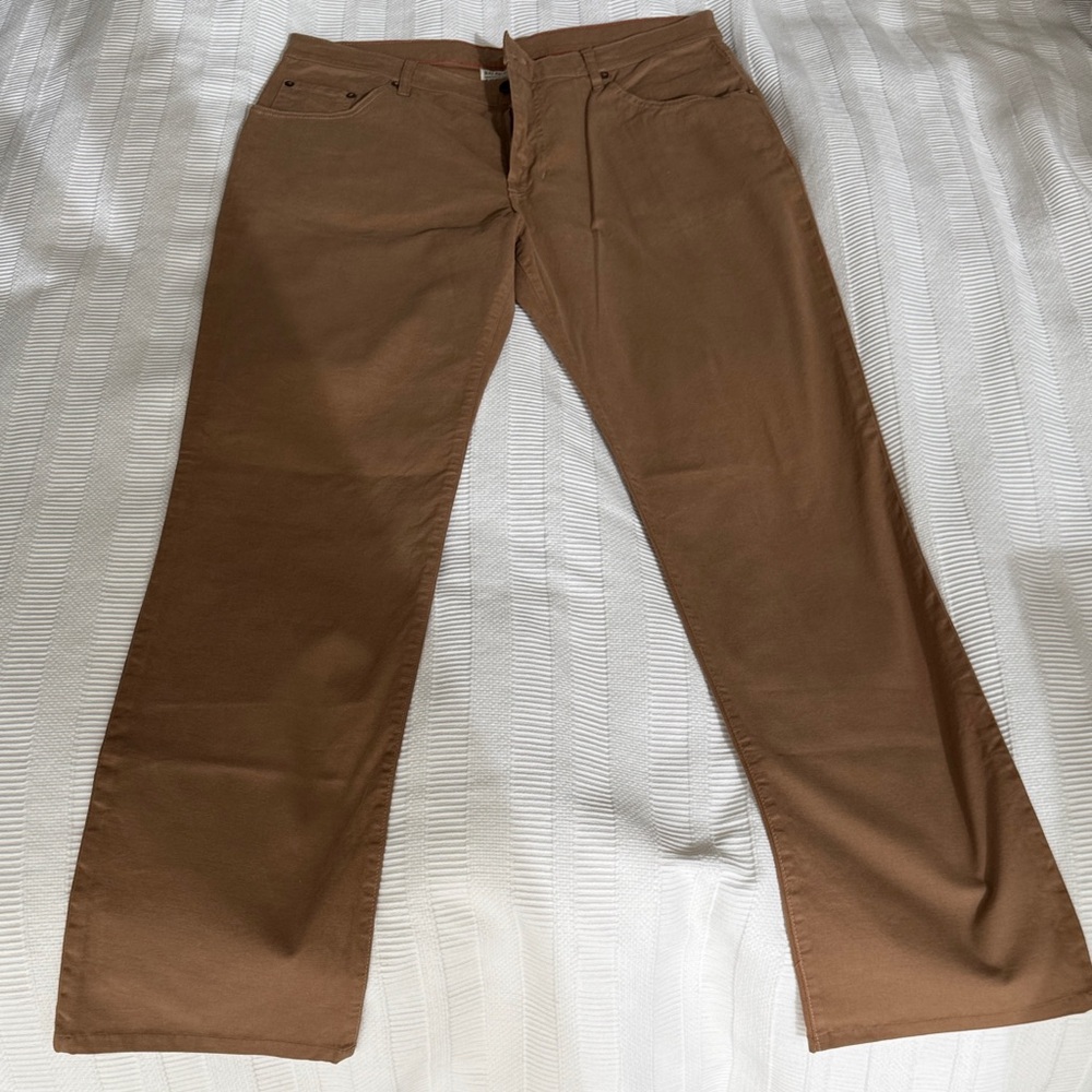 Raleigh Denim Jones Fit, Khaki Twill Pants 36 waist, 32.5” inseam.